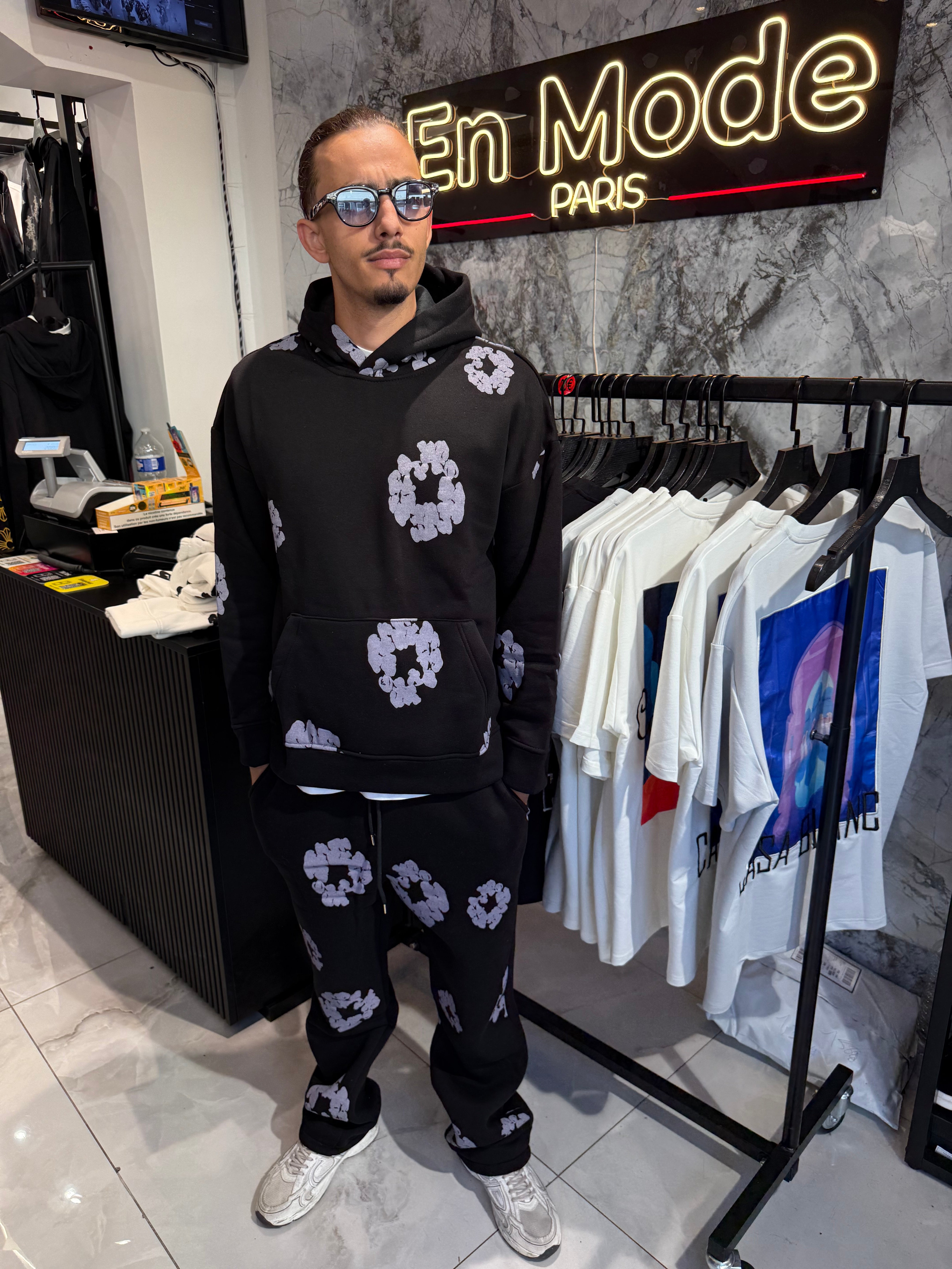 Ensemble Flower Black Grey 2.0