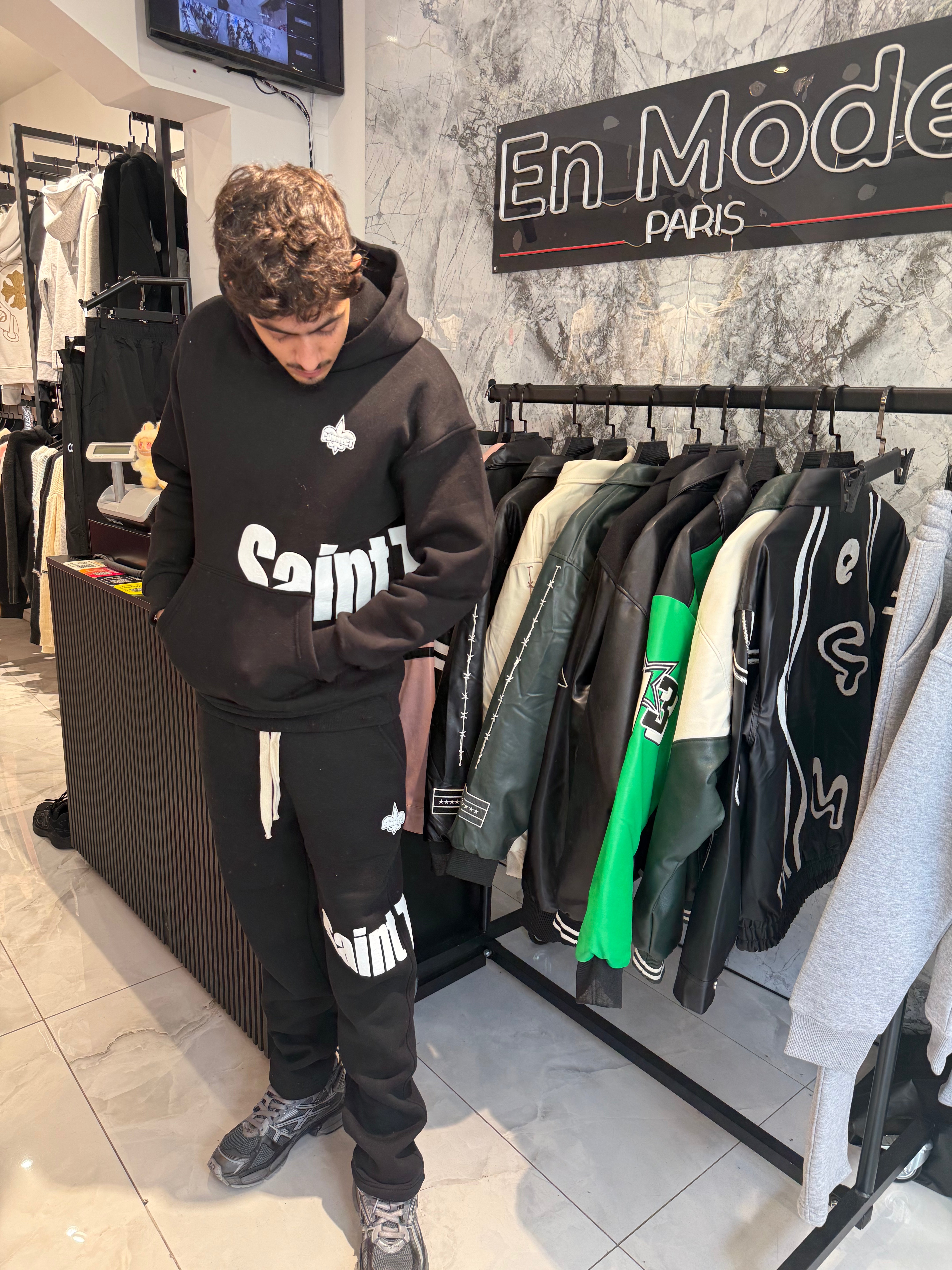 Ensemble Noir Saint Broken Pic