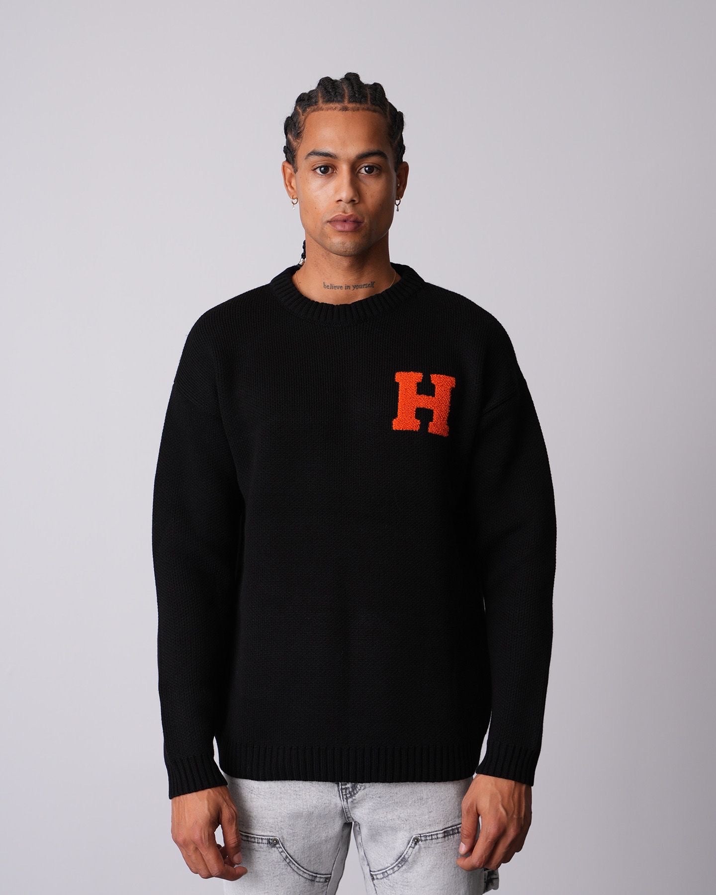 Pull Lettre H Black Orange