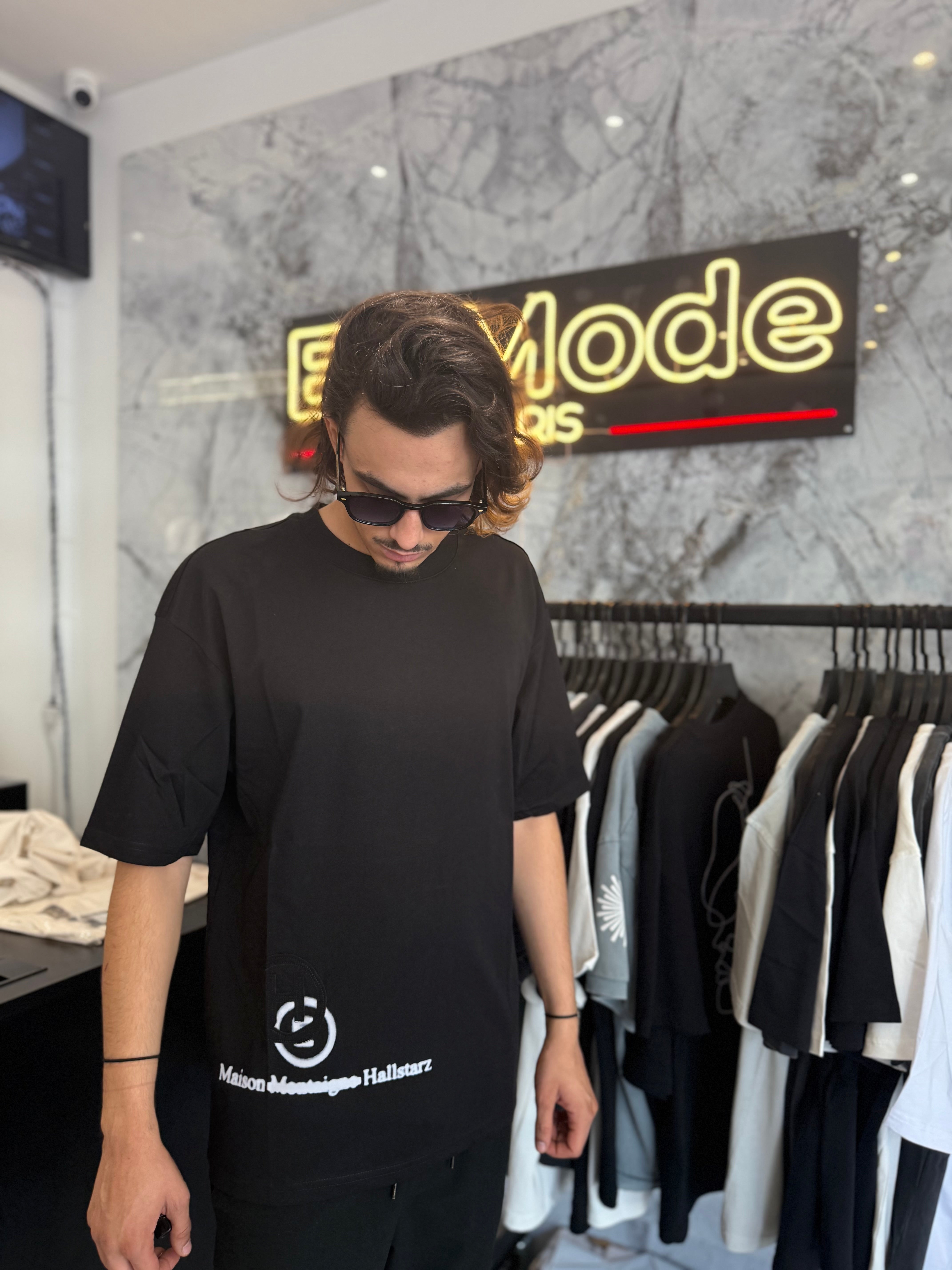 T shirt Number Black