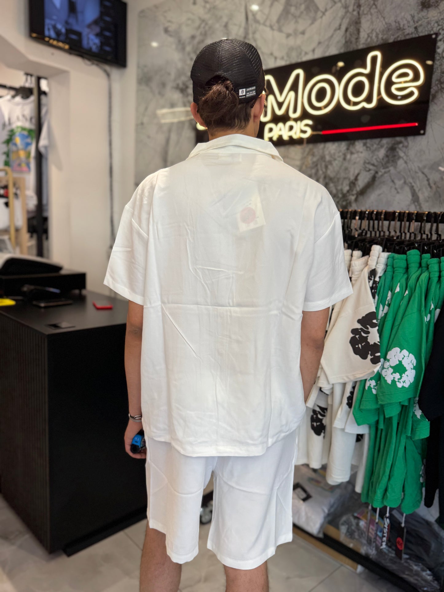 Ensemble Daily White