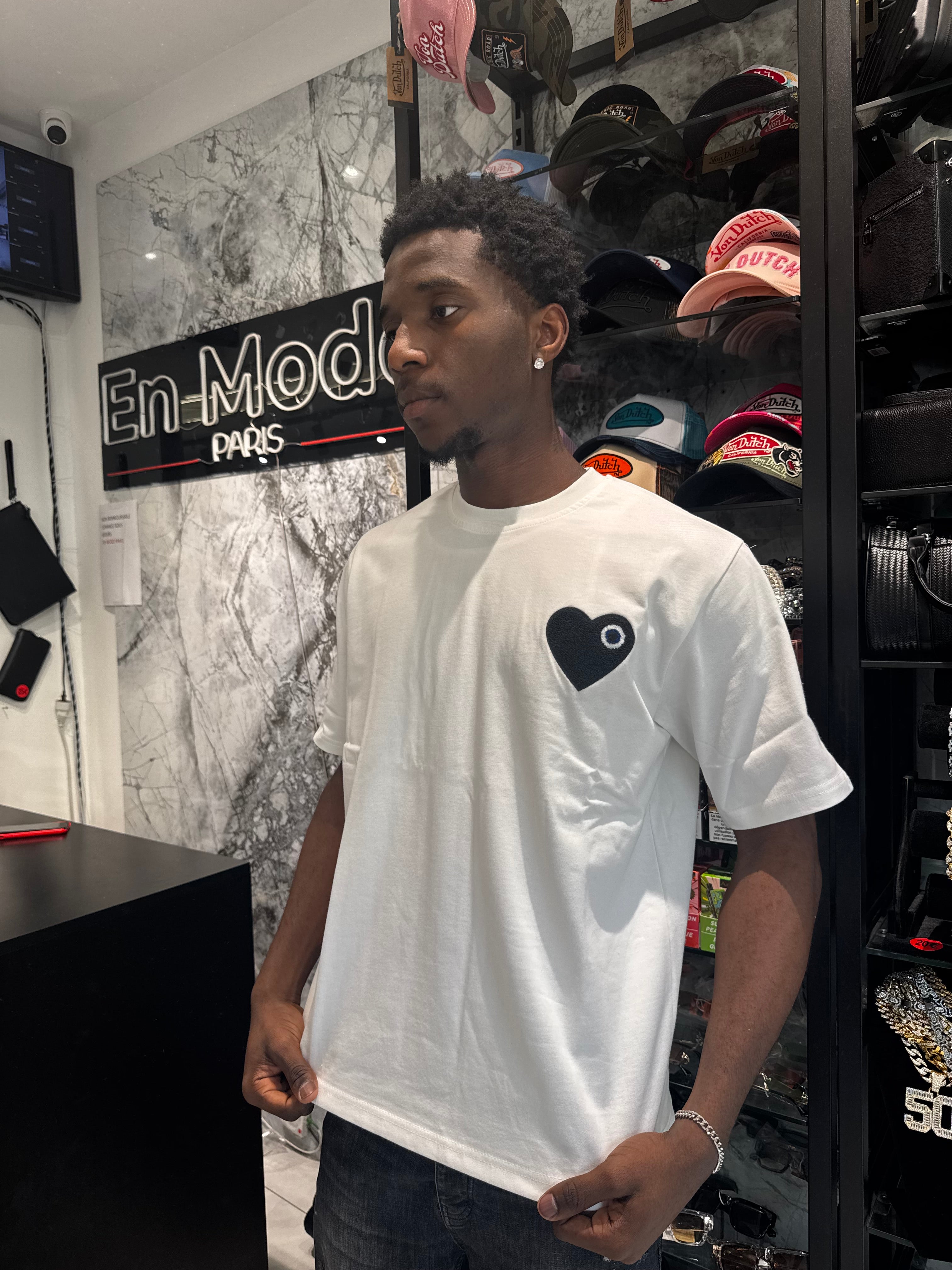 T-shirt cœur Noir