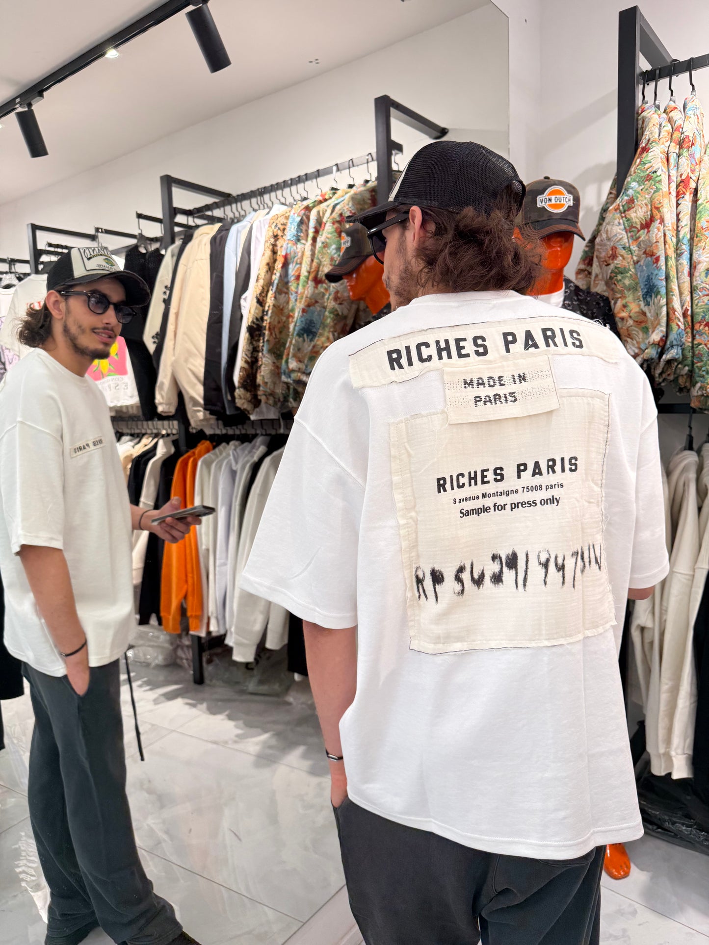 T Shirt Riches Patch