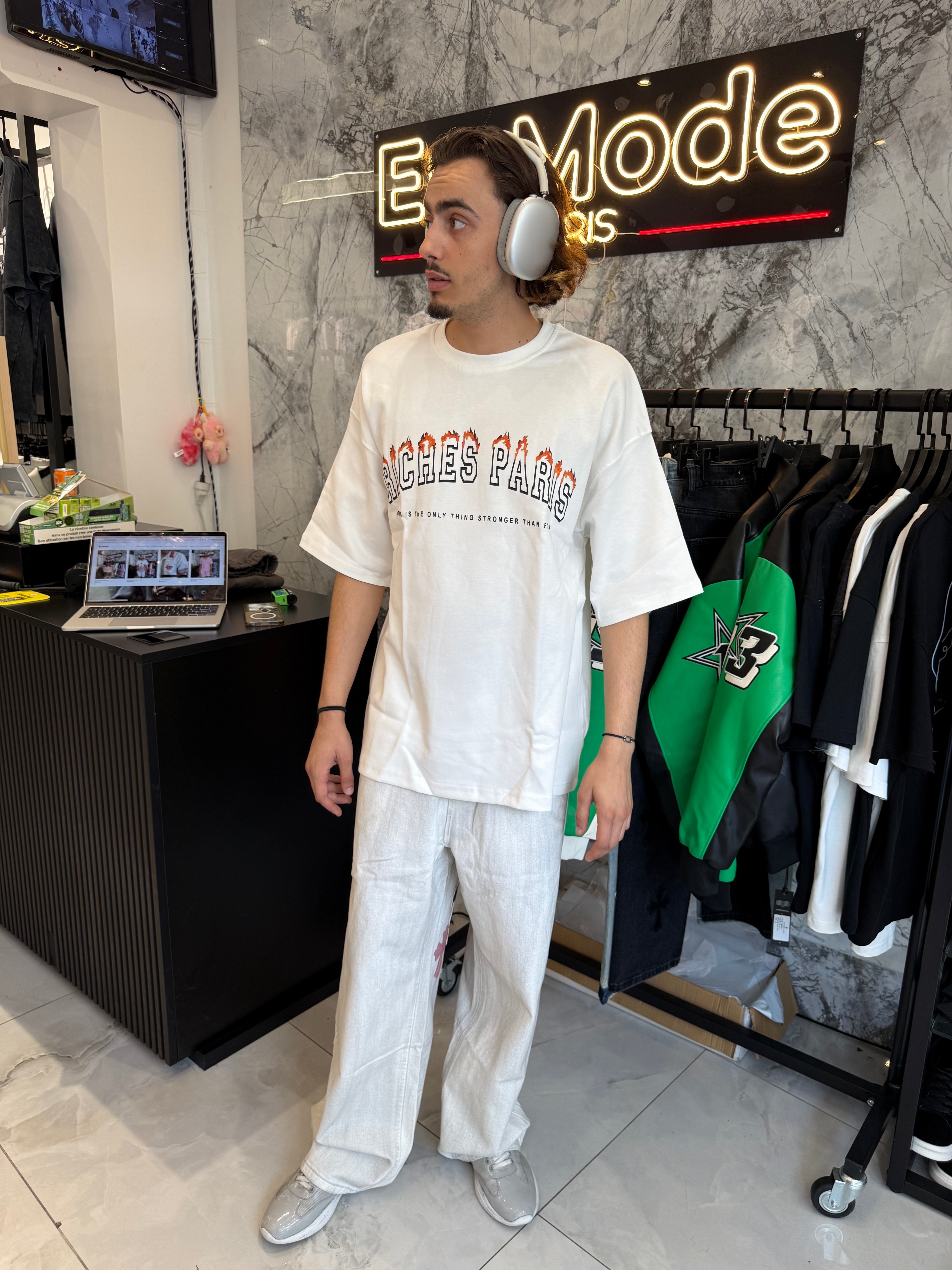 Outfit Jean Chrome Colors+ T shirt