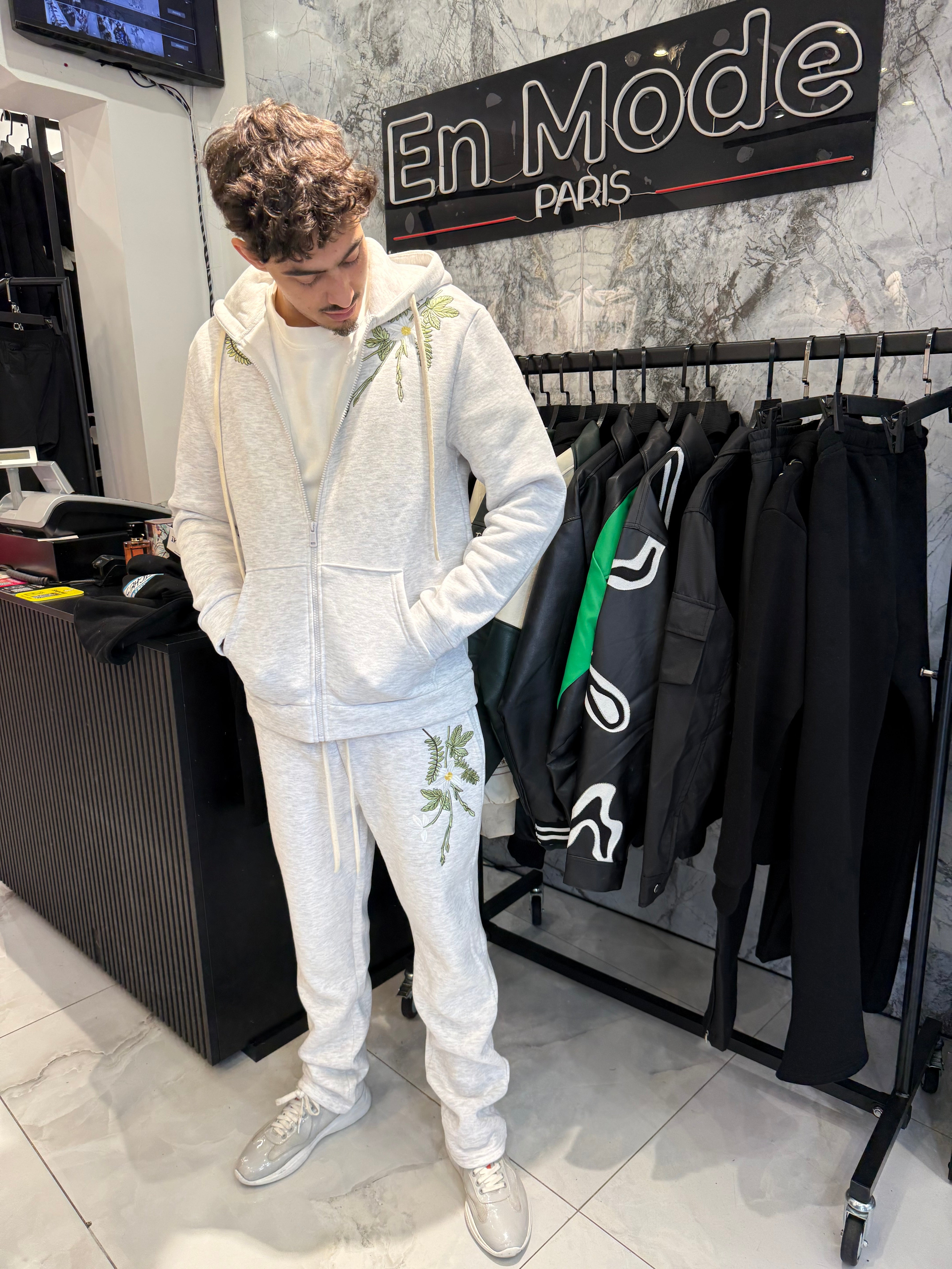 Ensemble floral Gris