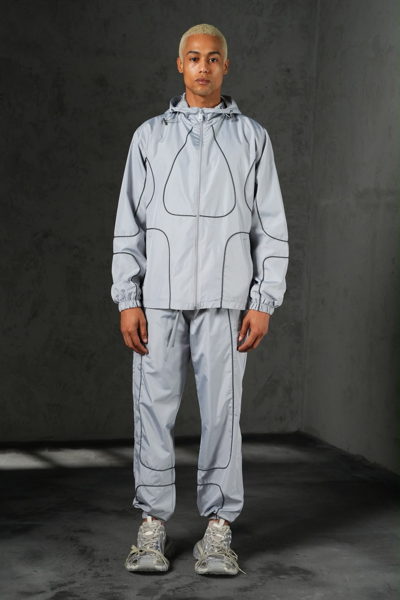 Ensemble Efficace Gris