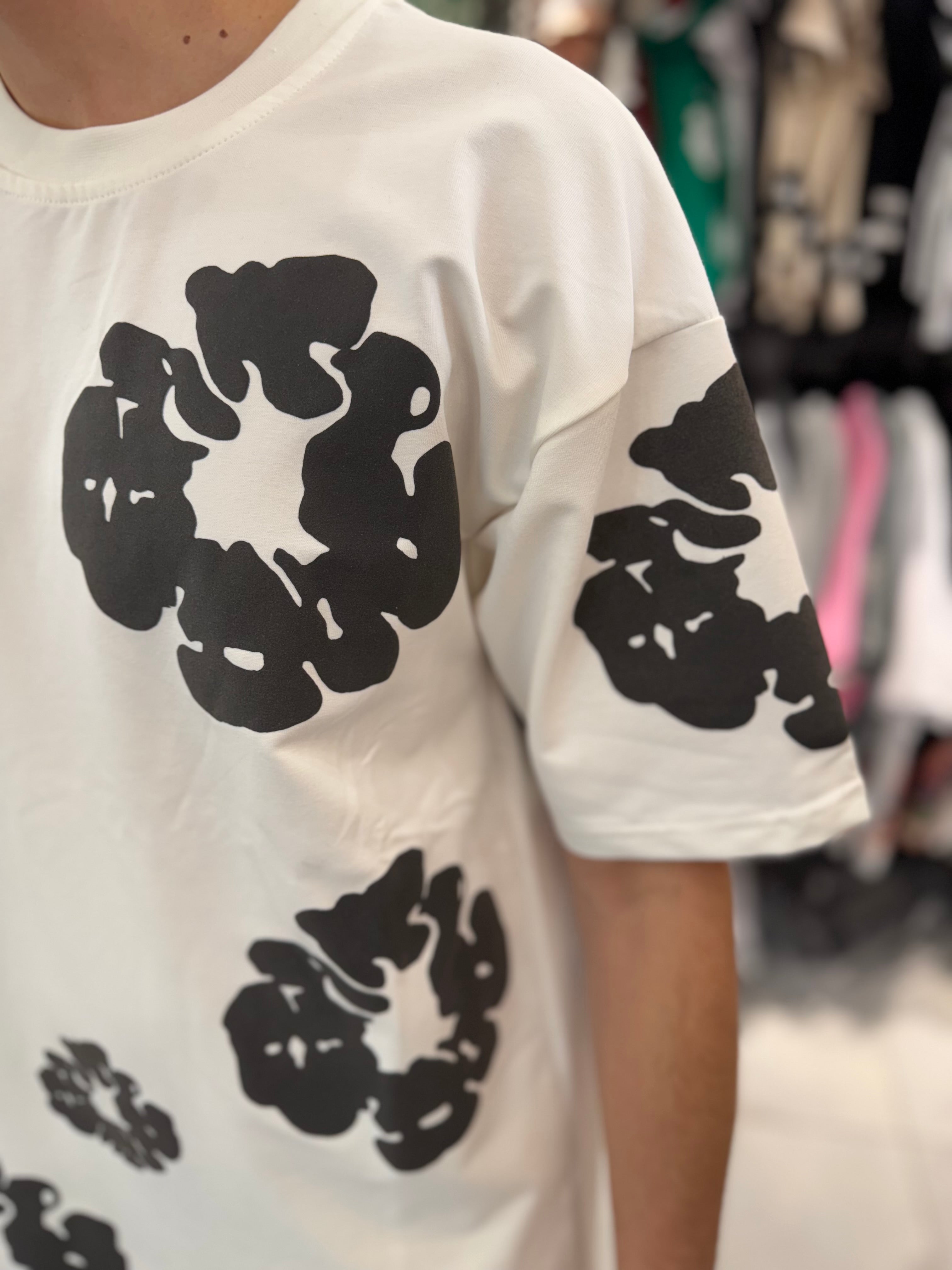 Ensemble Your Flower White