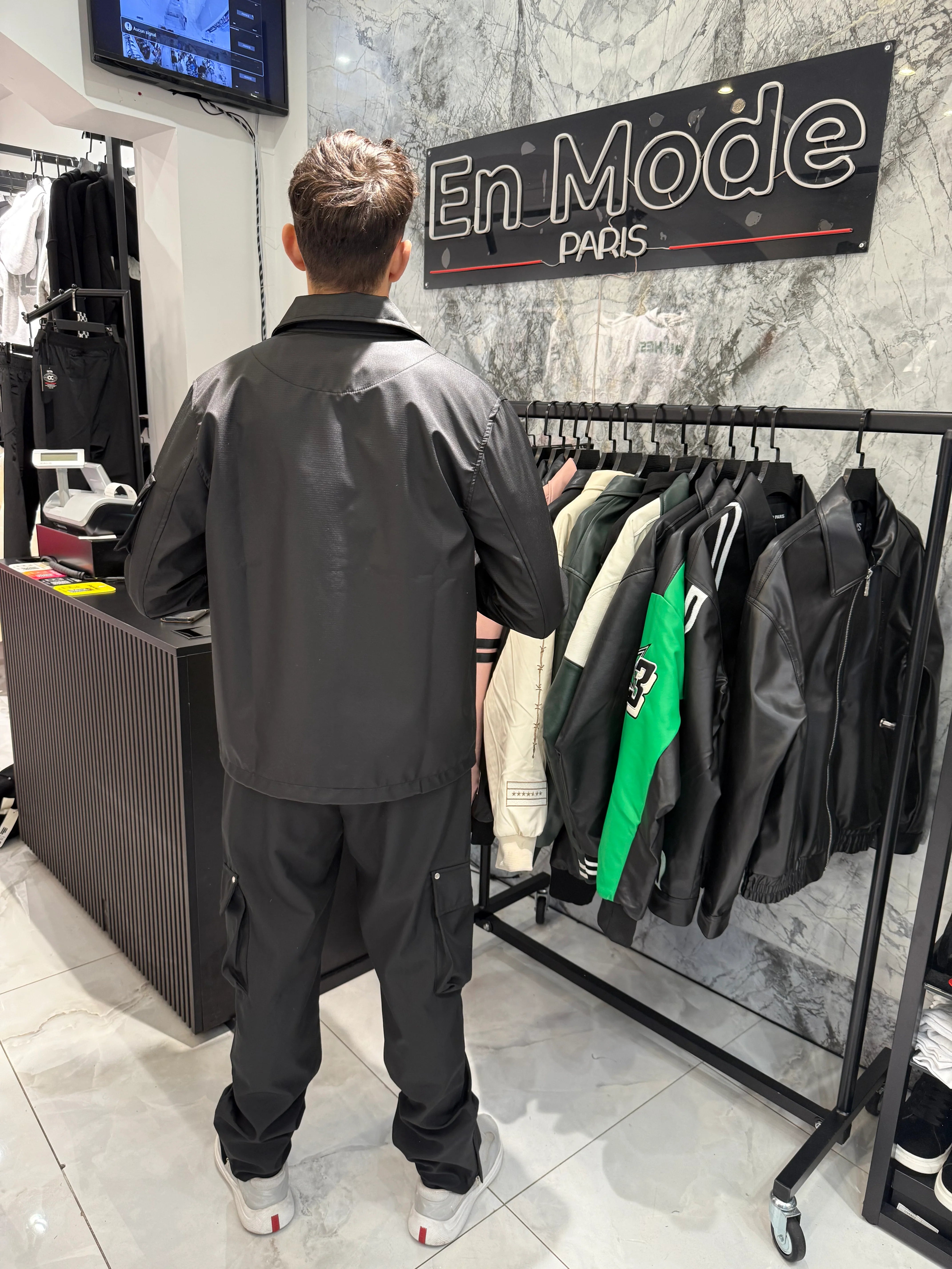 Ensemble Cargo Noir