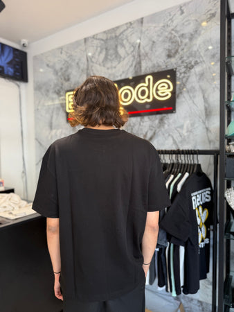 T shirt compton
