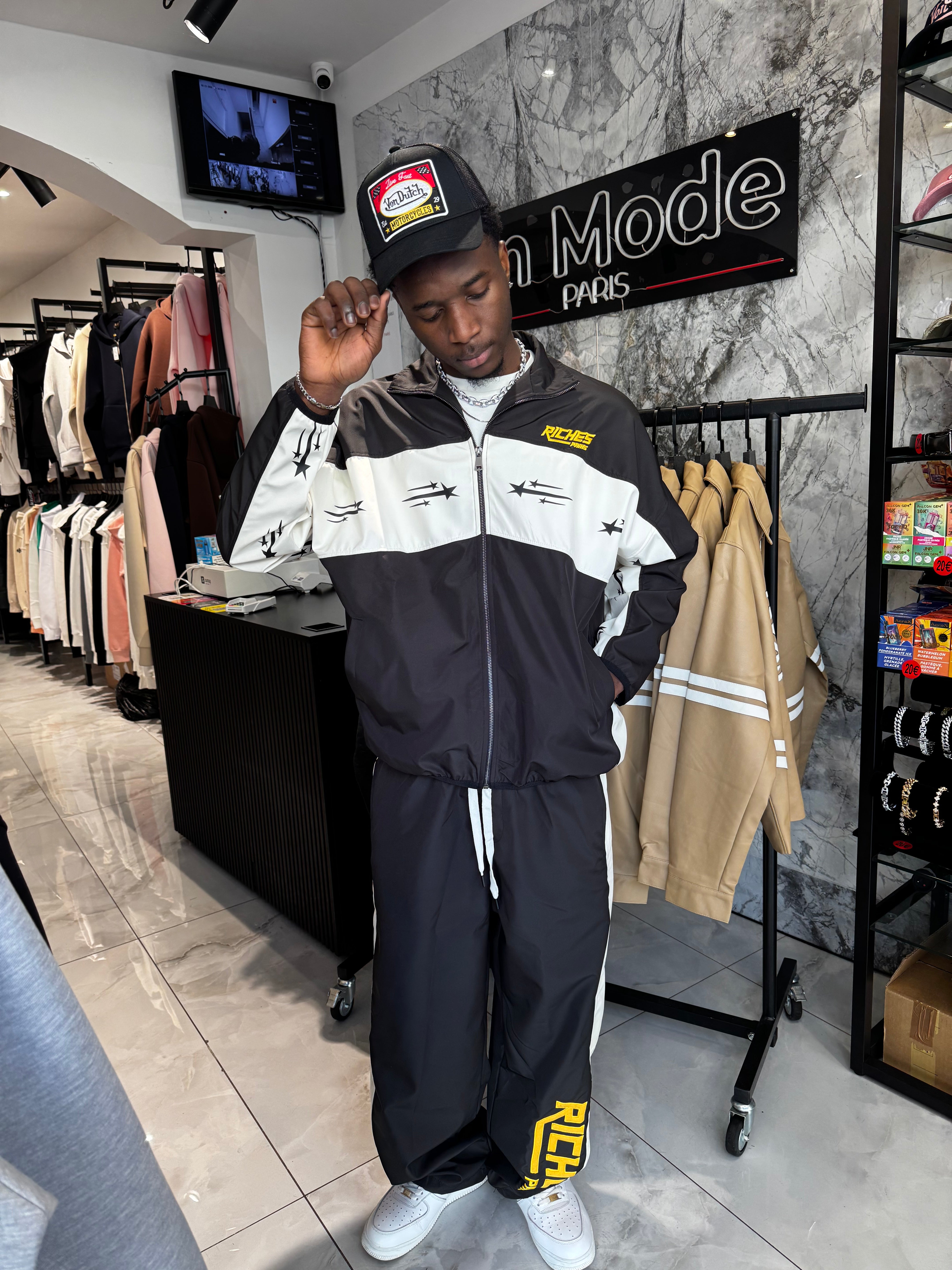 Ensemble Ferrari Noir