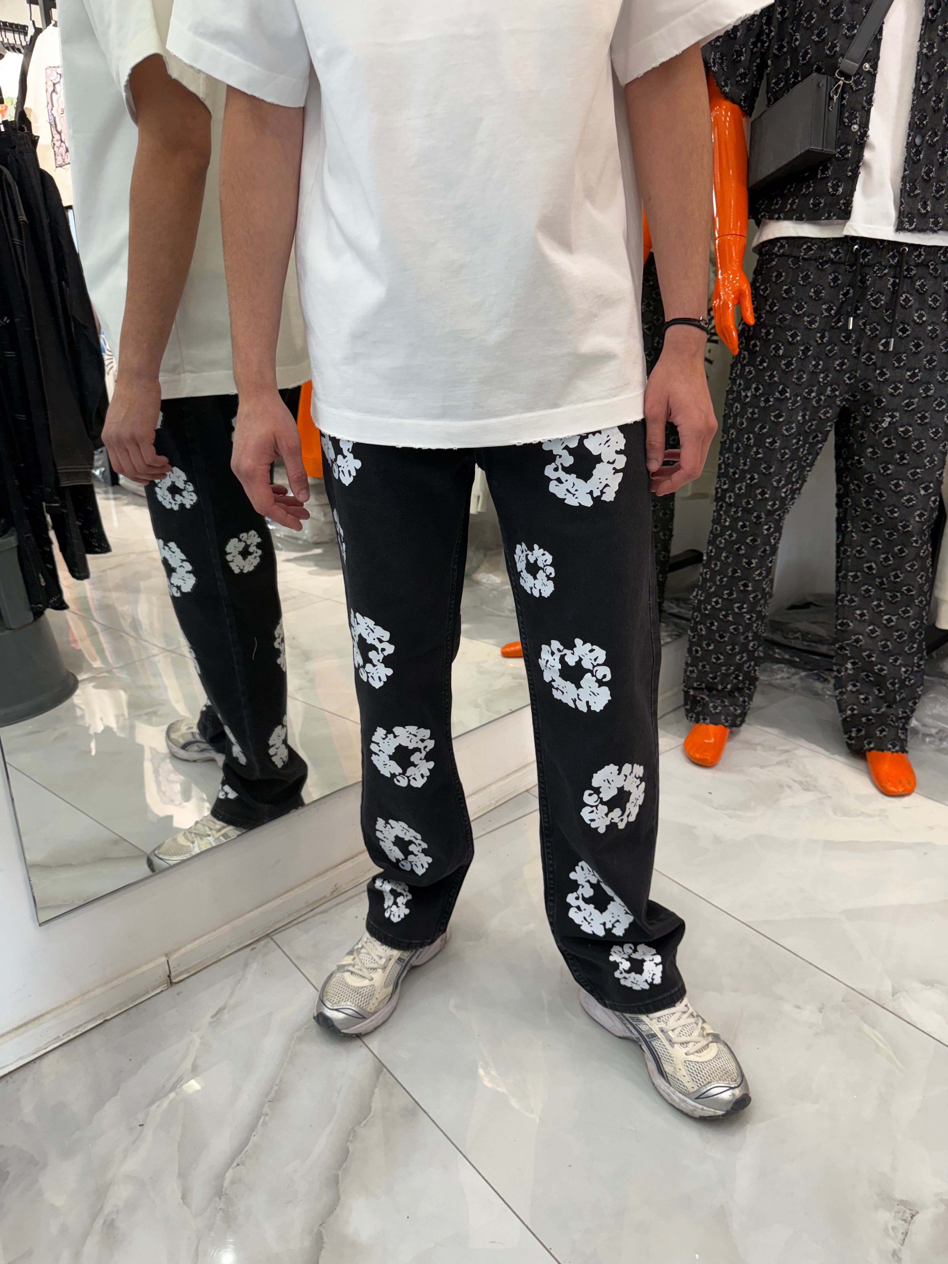 Jean Flower Noir Easy