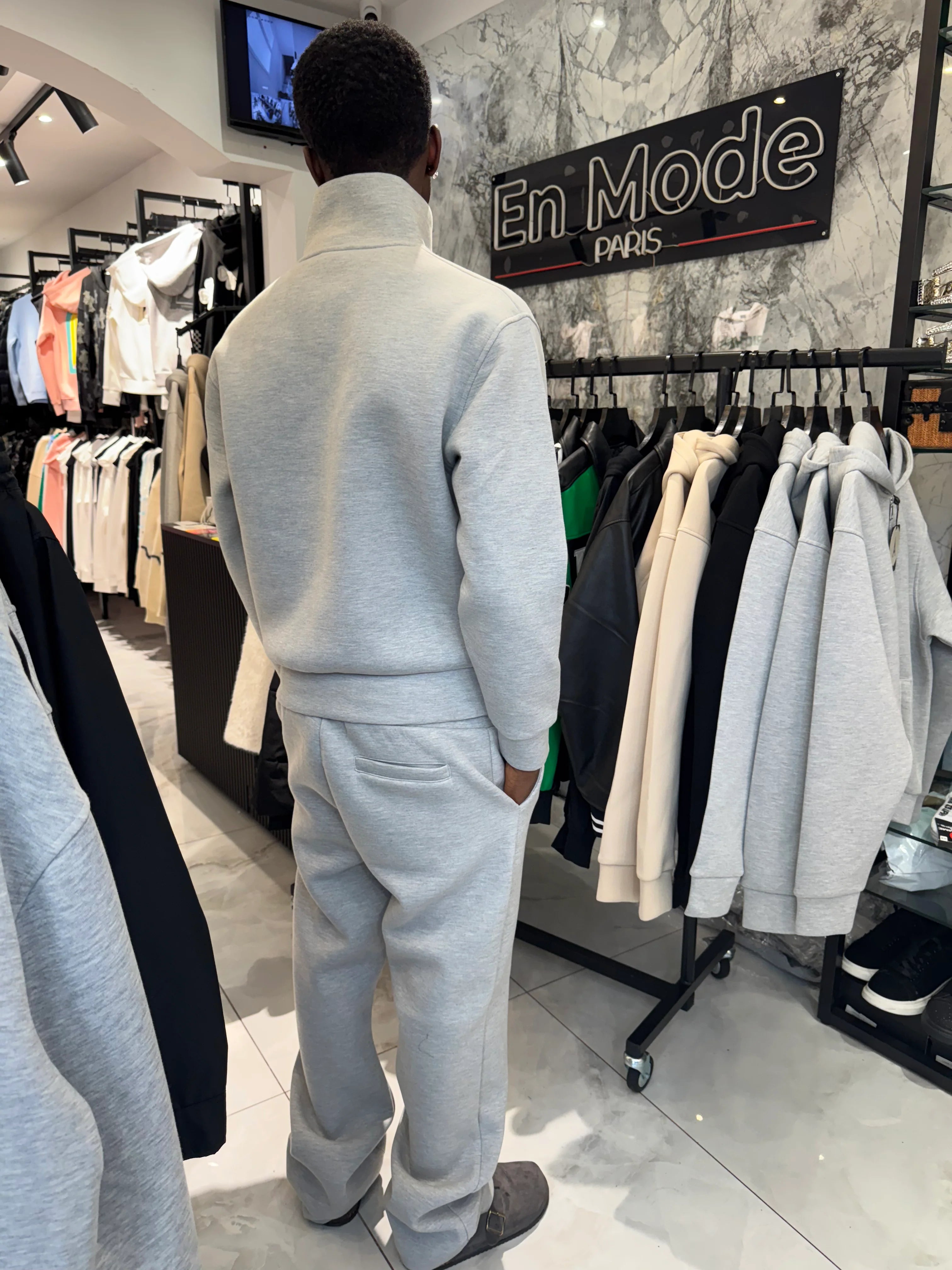 Ensemble Classe Gris