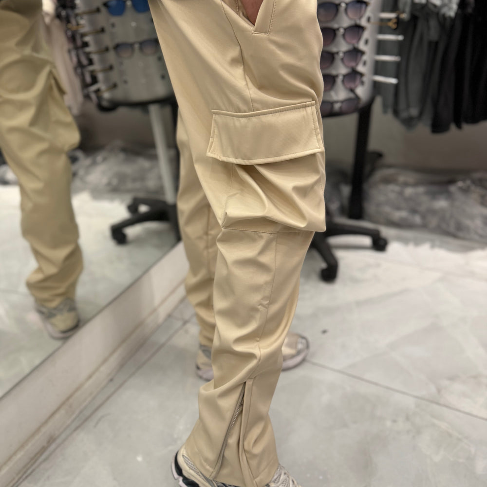 Cargo Og Beige