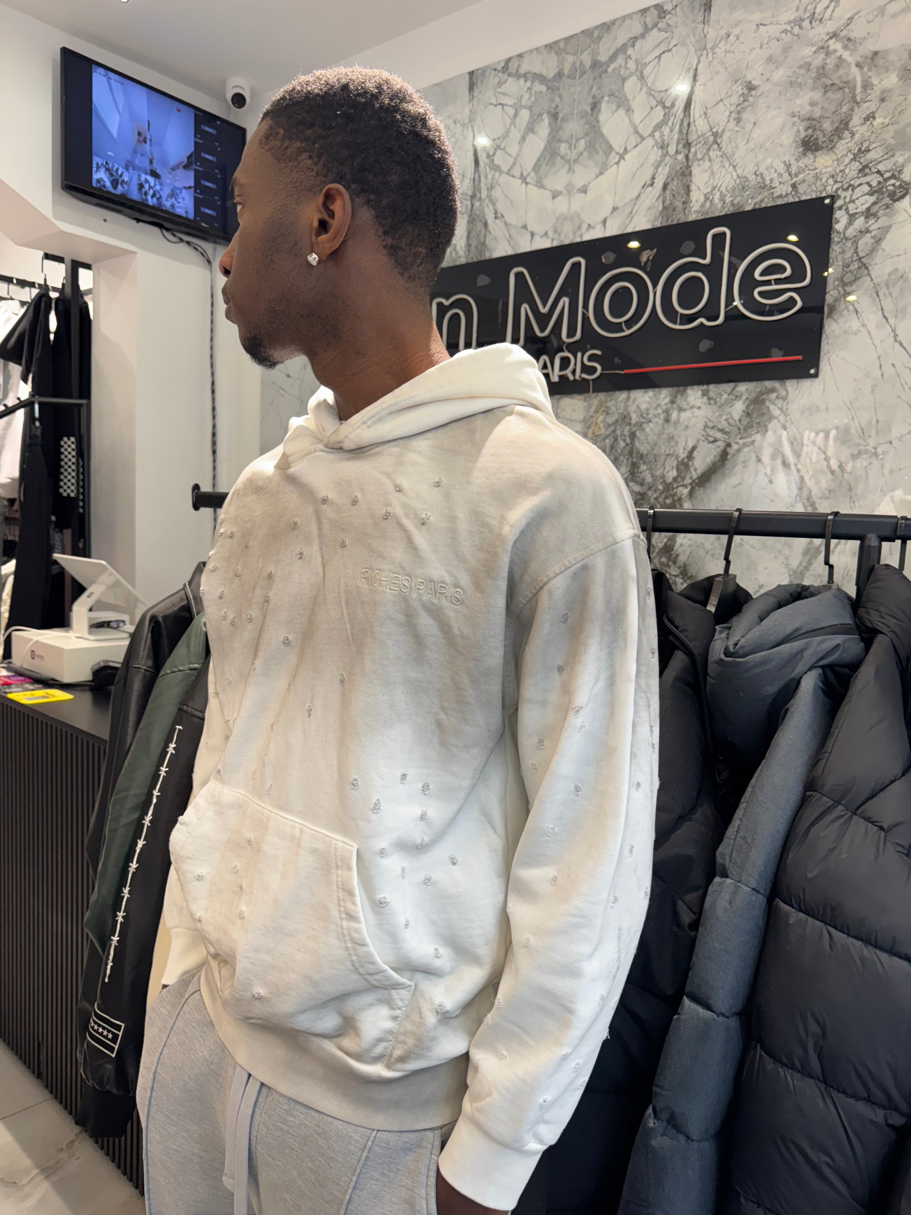 Sweat Riches Paris Détails Blancs