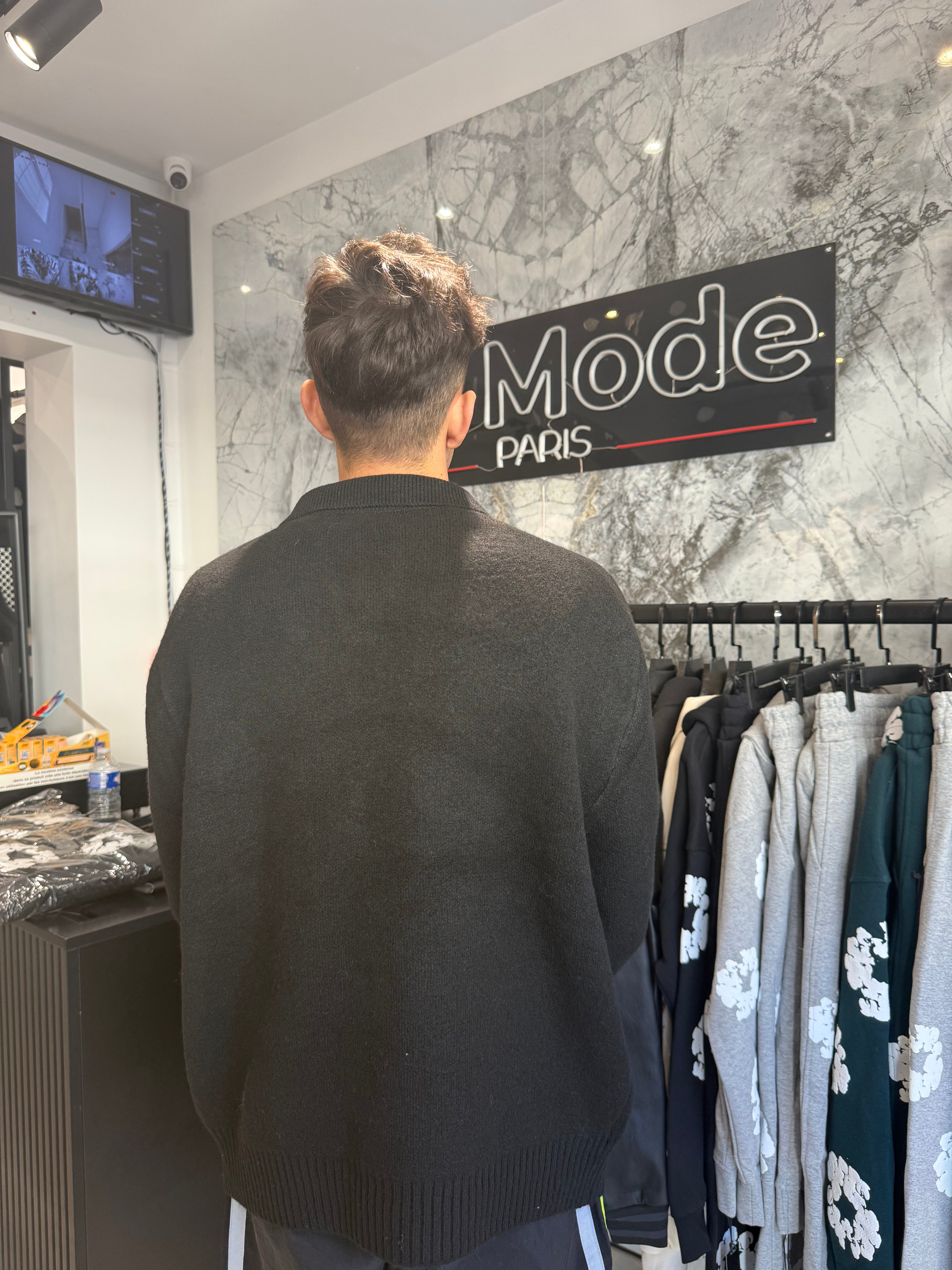 Pull Col Brodé Noir Sydney