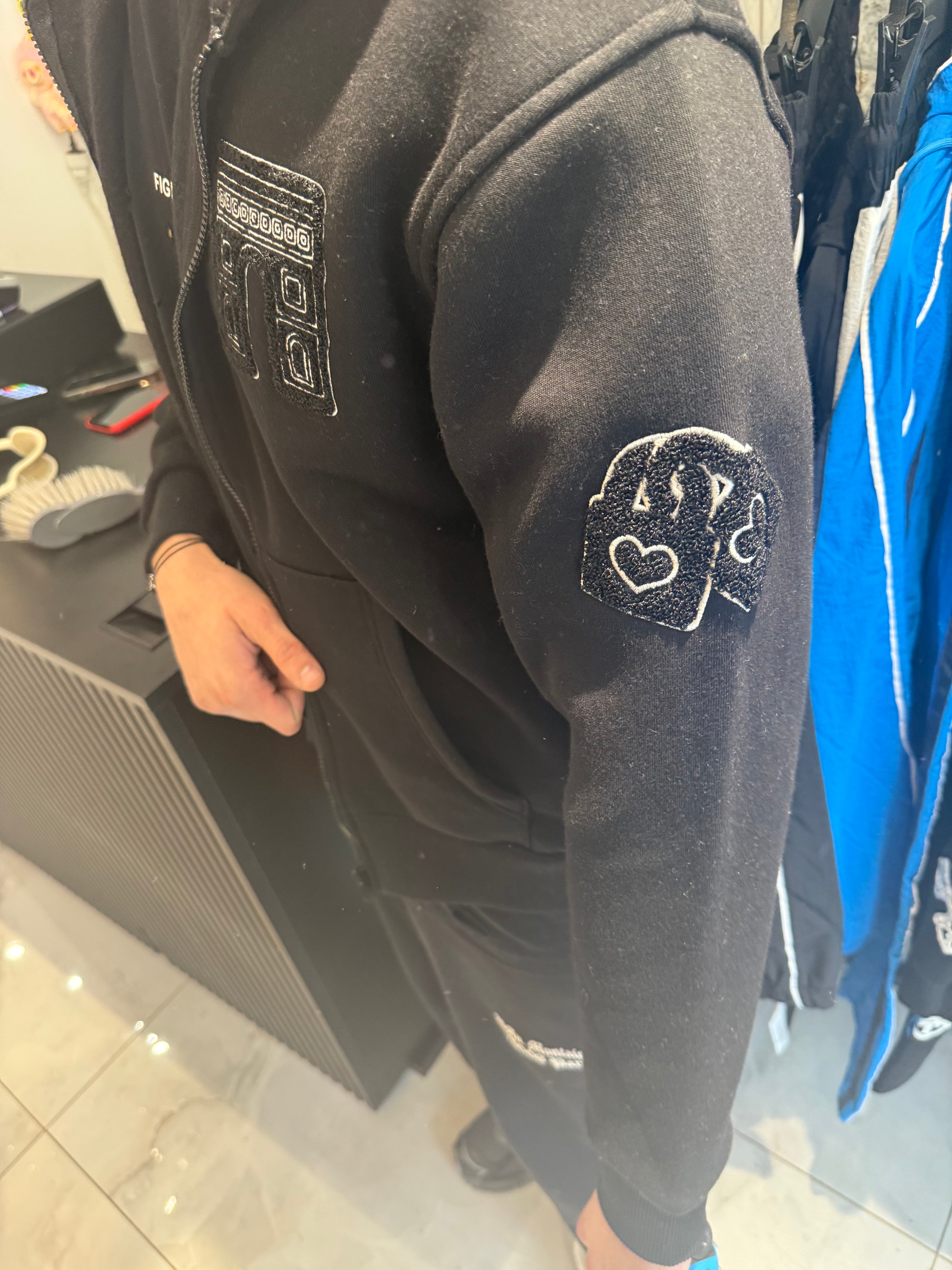 Gillet Mona Lisa Noir Paris