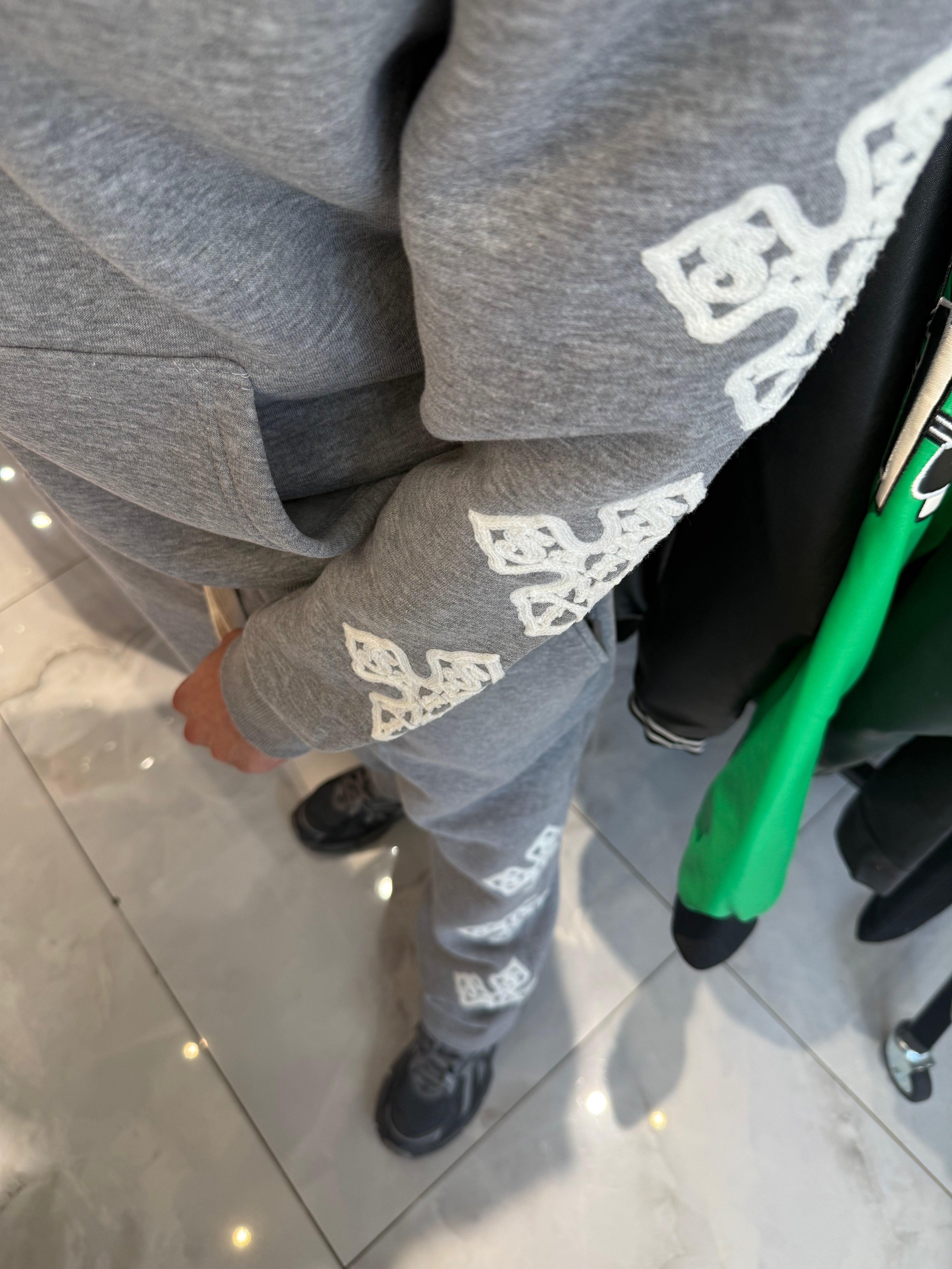 Ensemble Croix Saint Gris NY