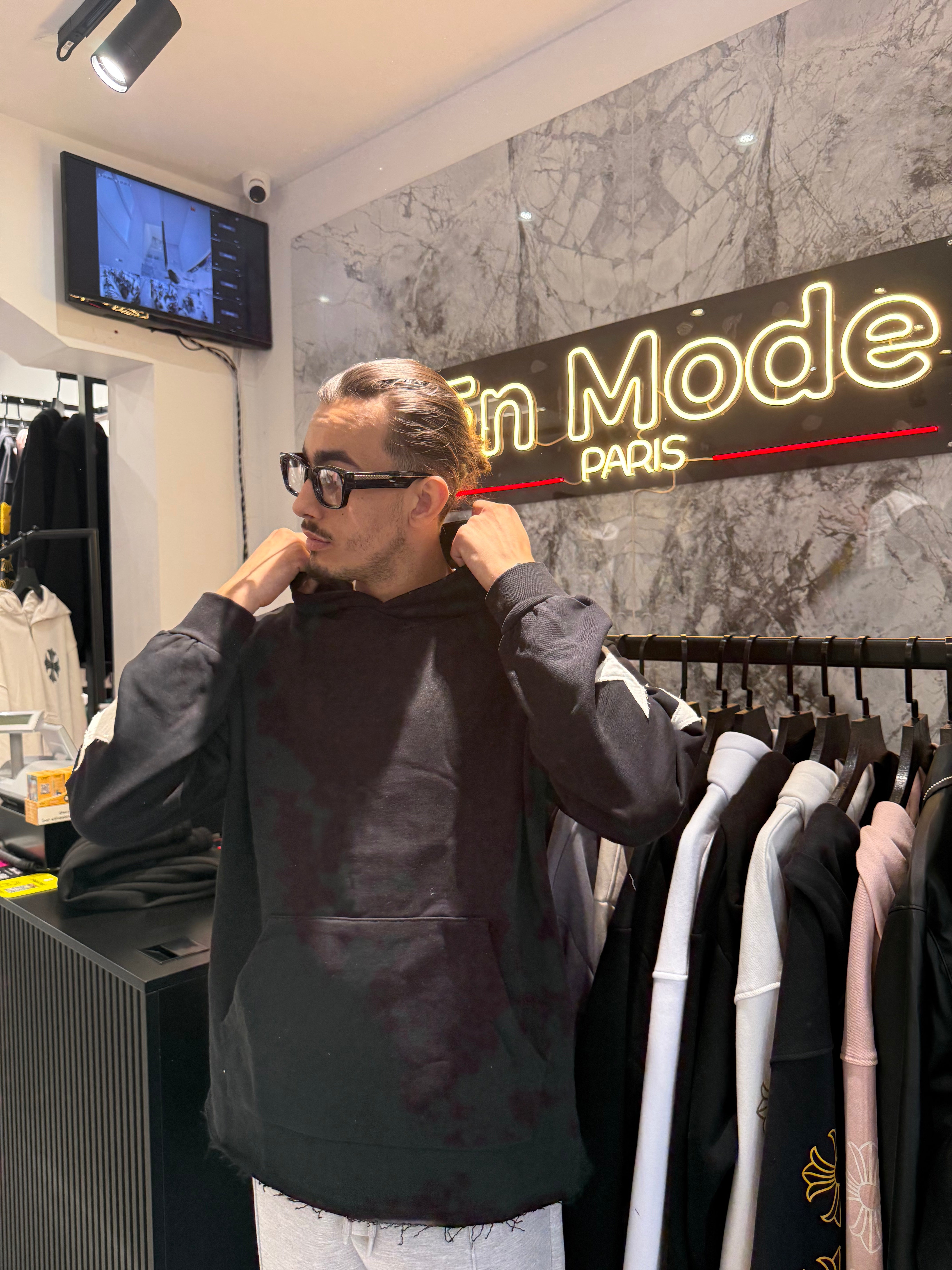 Sweat Made by Etoiles Noir